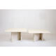 Paire de tables gigognes en travertin, Italie