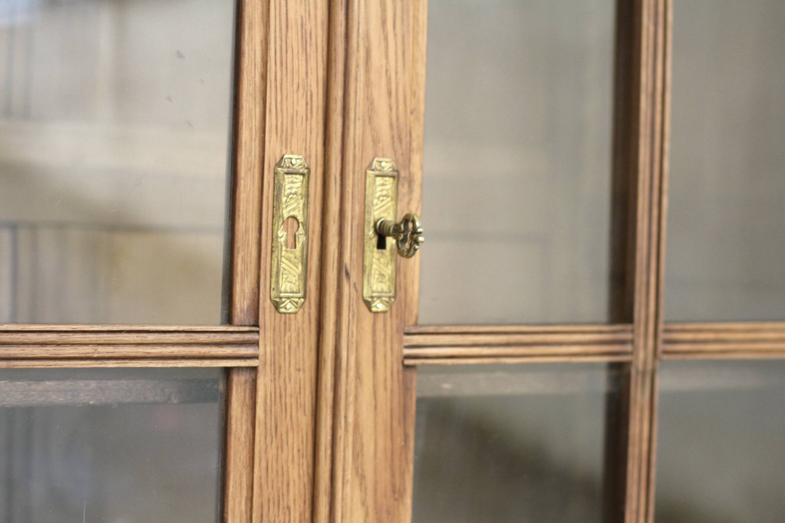 Authentic Parisian Art Deco wardrobe (1920-30)