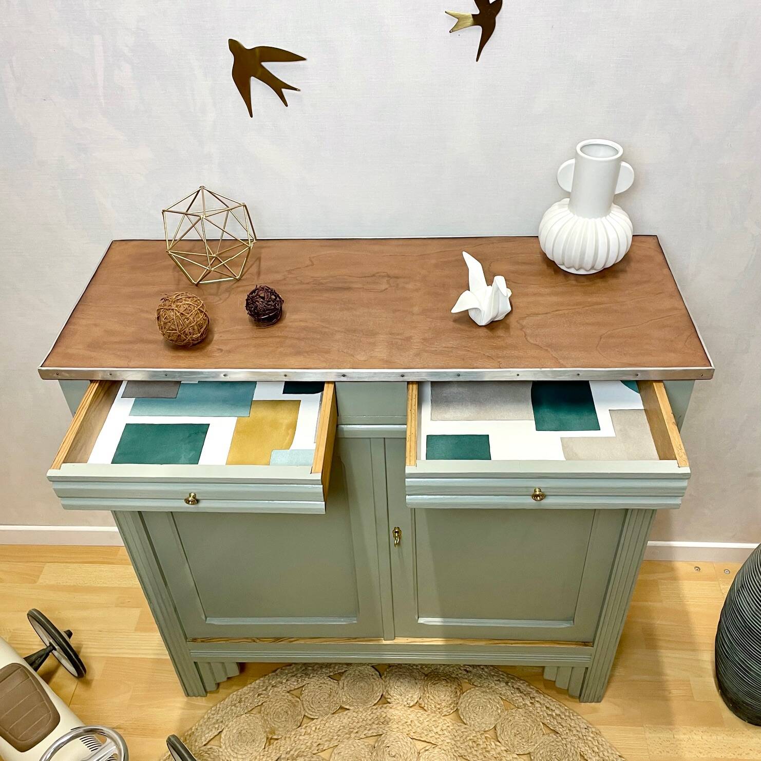 Vintage buffet