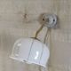 Vintage wall light in brass, porcelain and opaline - mid 20th century.