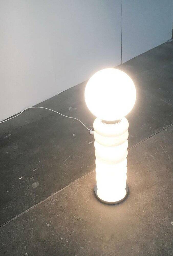 Mid-century space age glass floor lamp by Carlo Nason for JBS, 1960s.