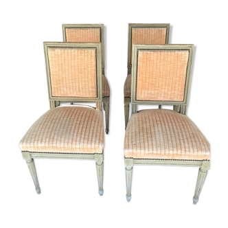 4 chaises de style Louis XVI