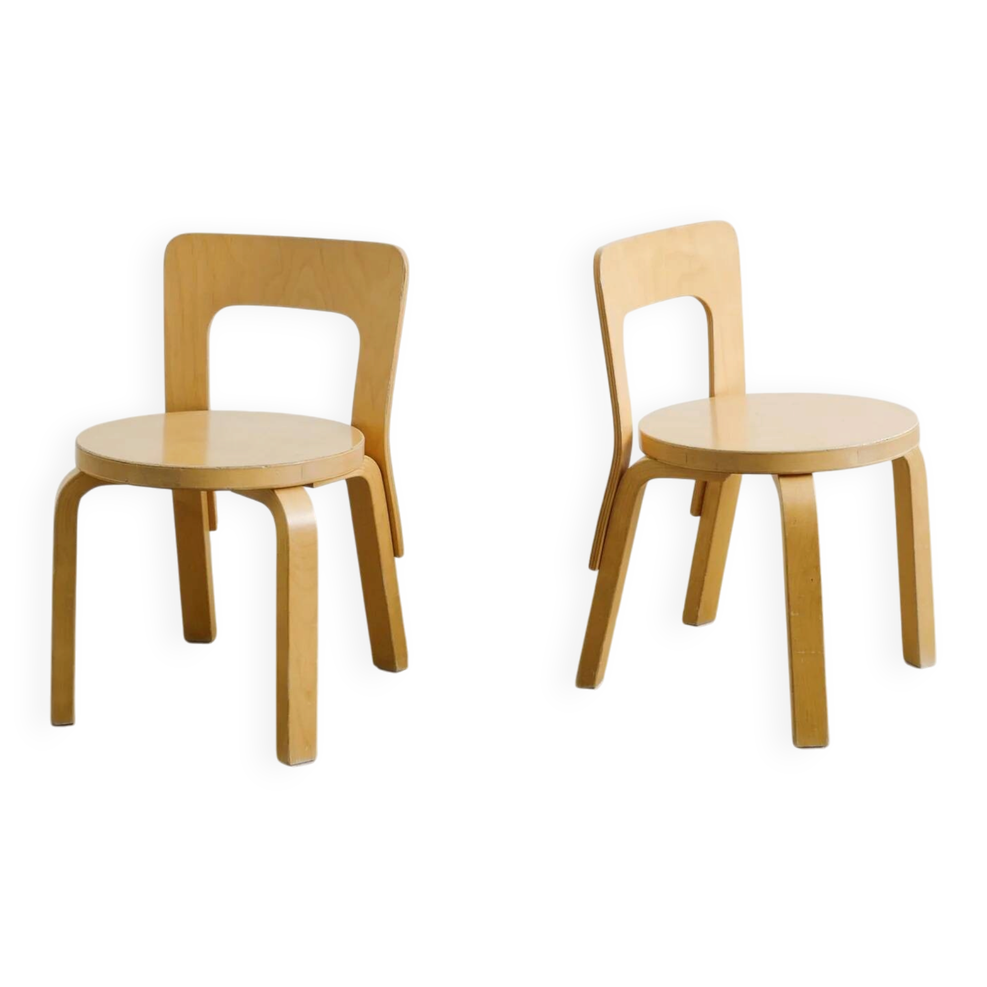 Paire de chaises pour enfant en bois N65 par Alvar Aalto, Finlande années 1990
