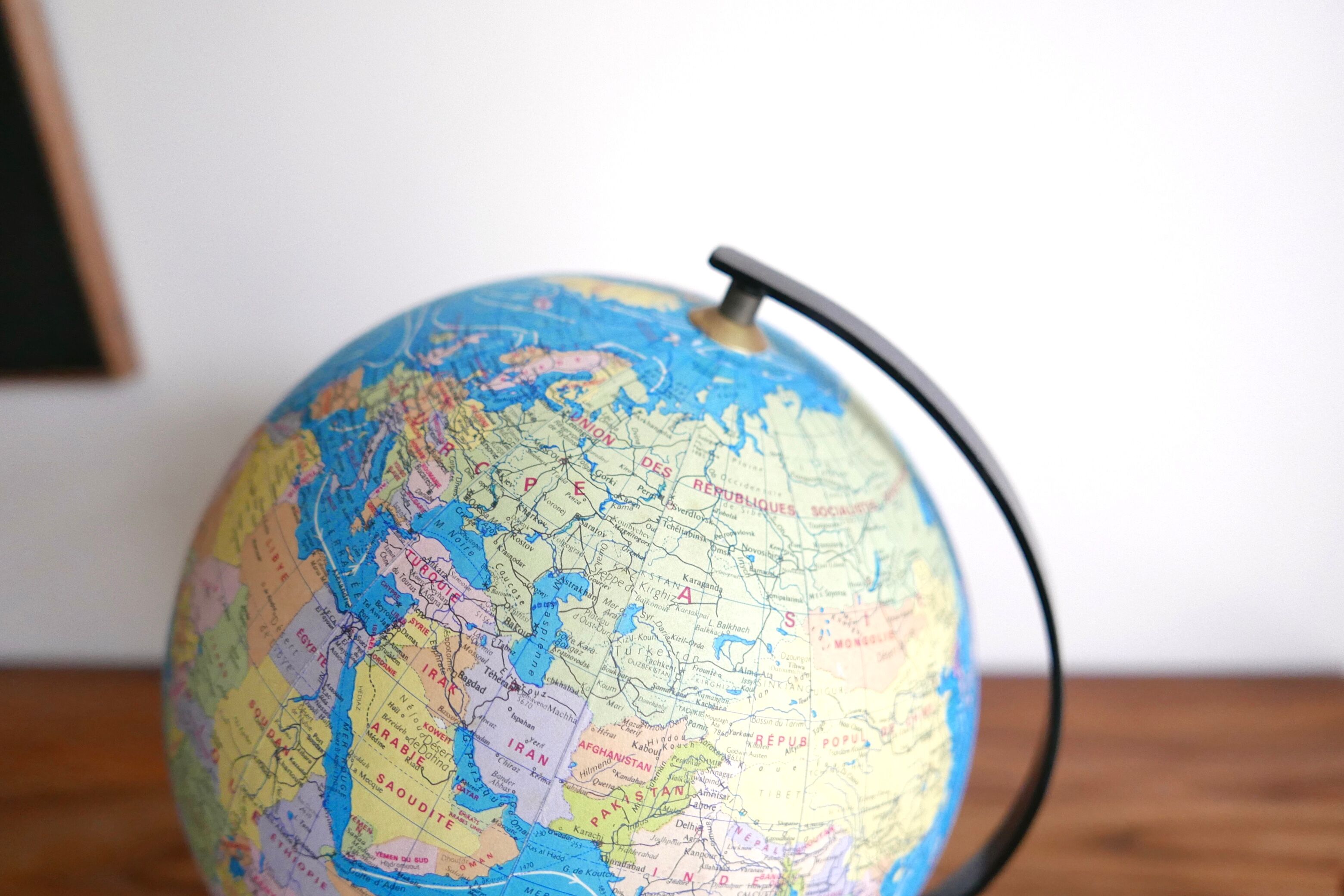 Tripod map maps Taride globe, 50 years