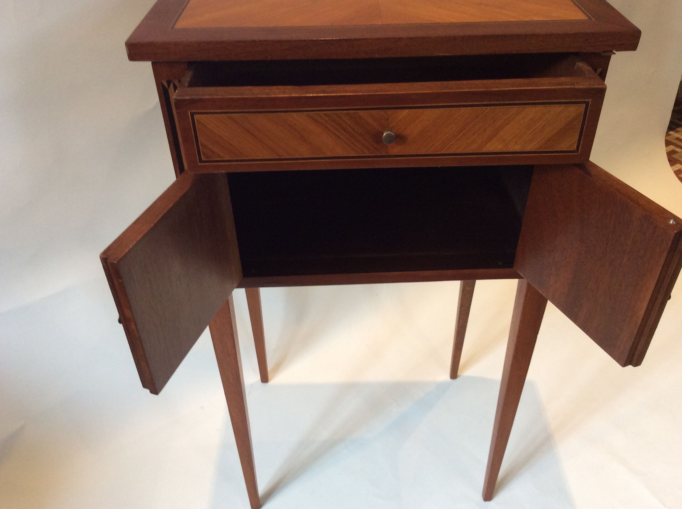 Bedside table Louis XVI