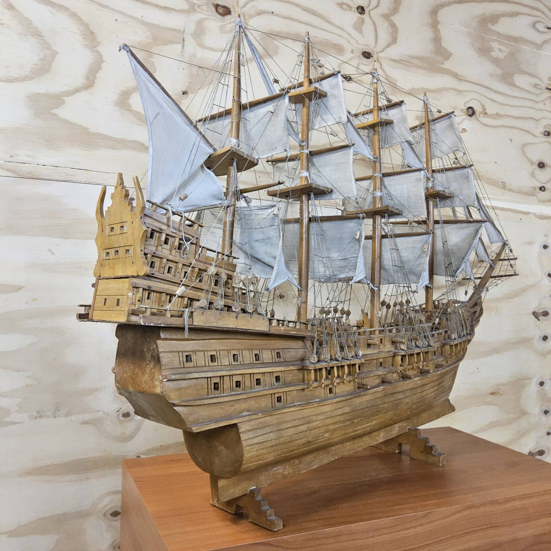 Unique V.O.C model ship from tree trunk (fully handmade)
