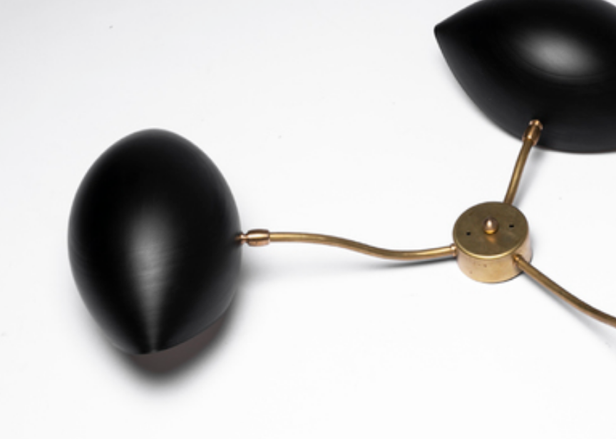 Sculptural wall lamp in brass and black metal 60 's
