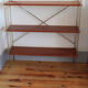 Etagère string métal doré bois