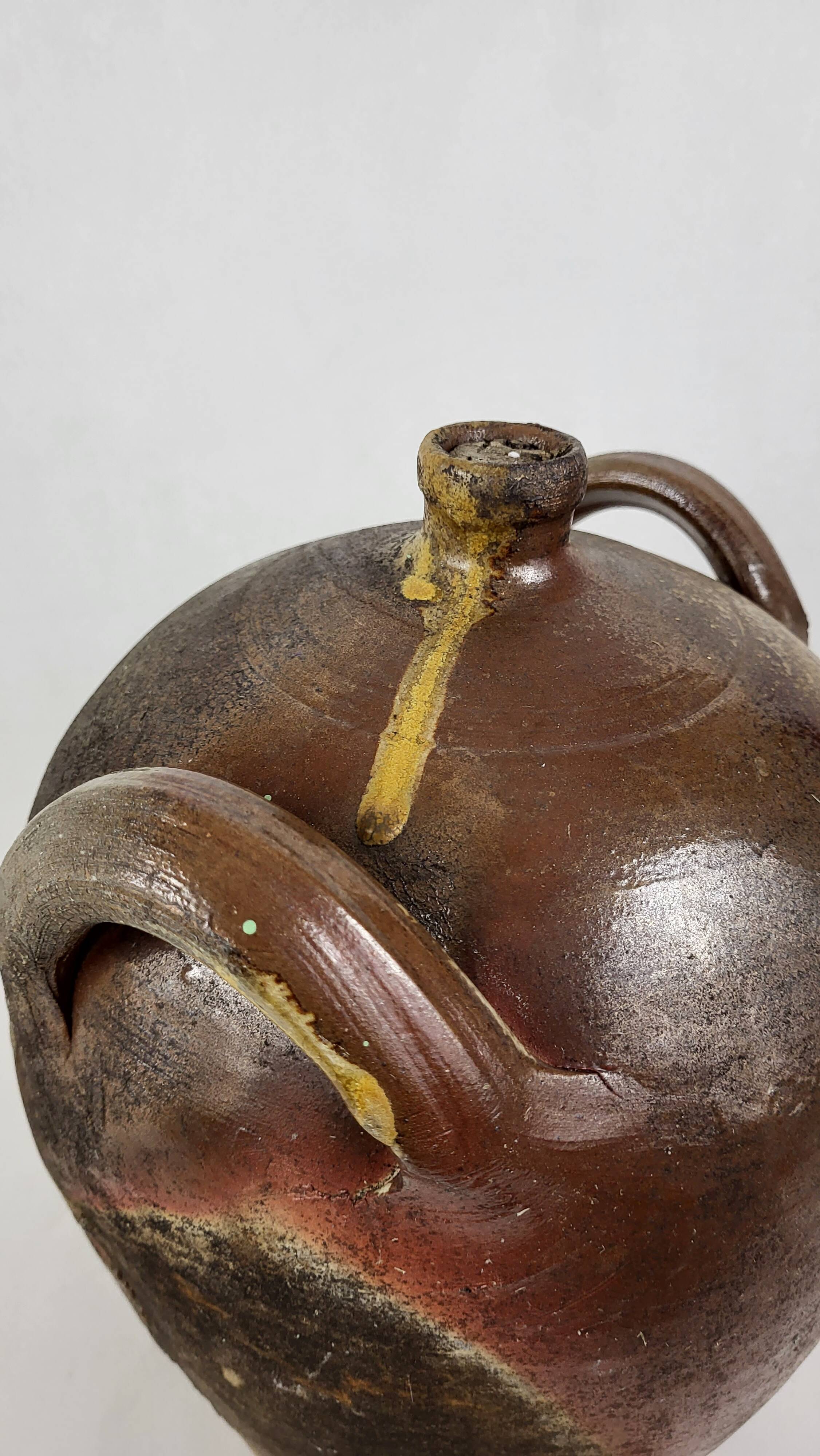 Toule Jarre bottle in Puisaye sandstone 19th century