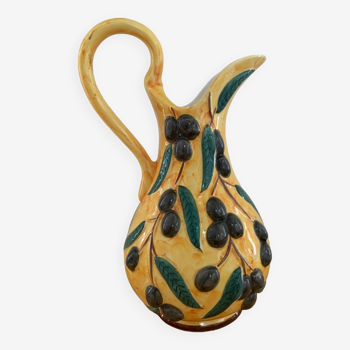 Olive decanter