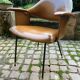 Fauteuil de bureau Italien Skaï havane vers 1950