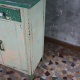 Industrial low metal buffet