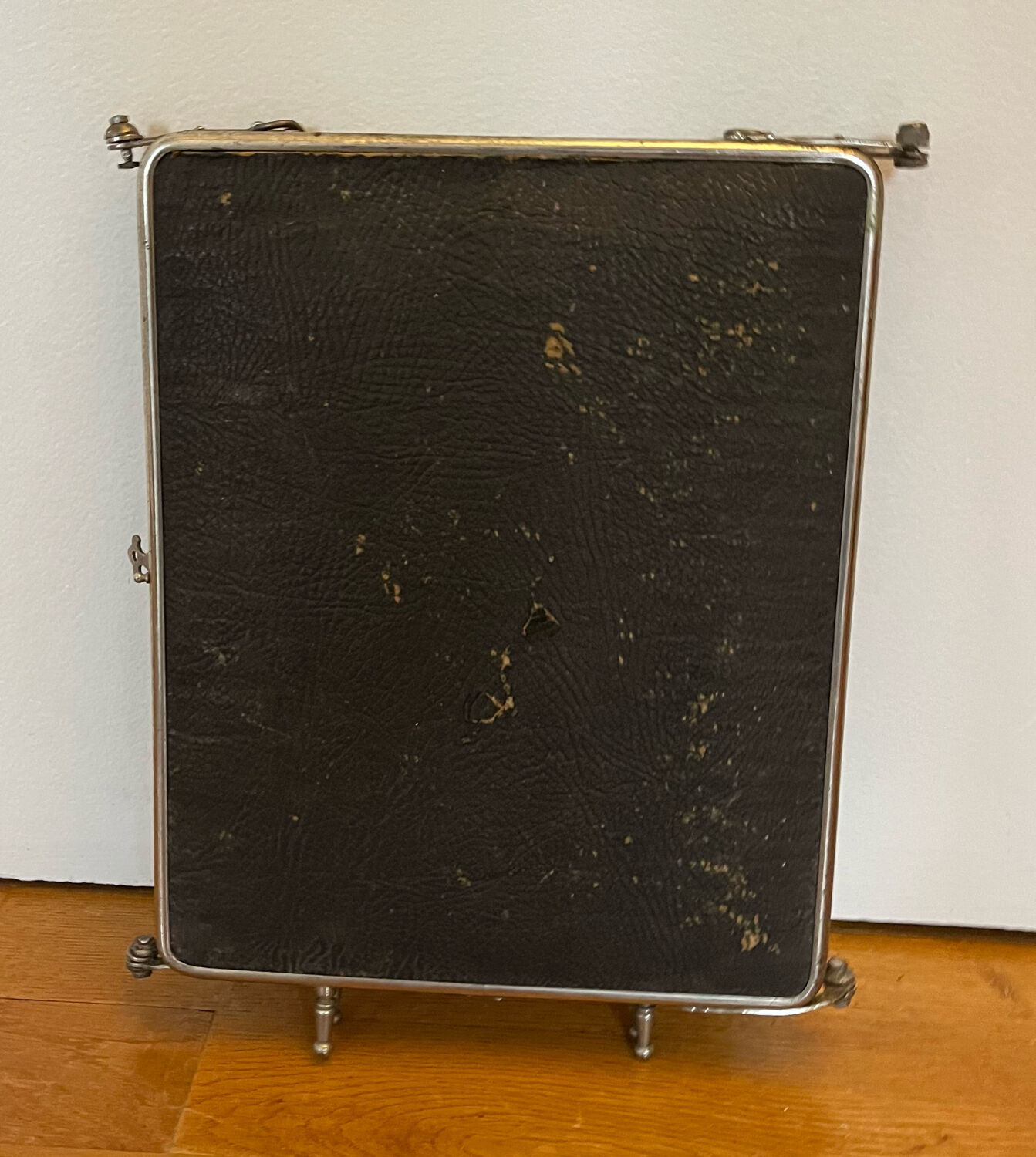 Triptych mirror or barber's mirror