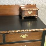 Early twentieth mahogany dresser