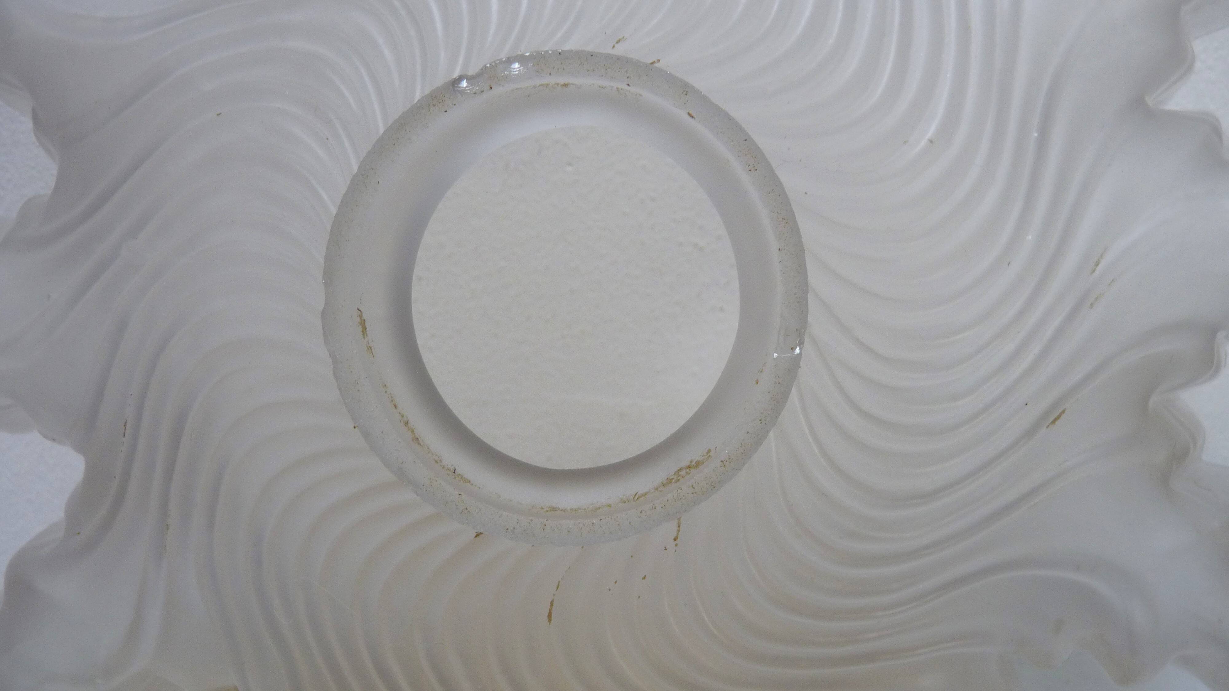 Superb vintage Art Deco glass lampshade, pendant.