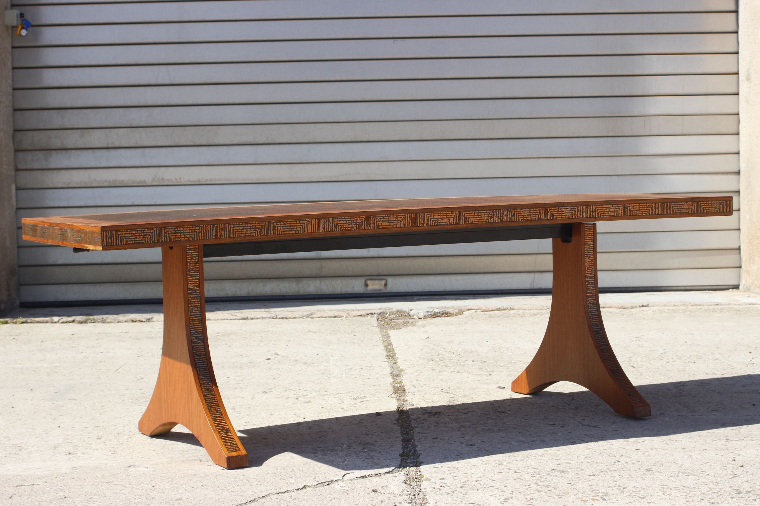 Adjustable dining room table adjustable in teck and copper, denmark, 1950