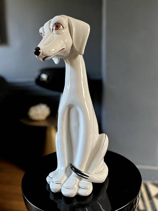 Enameled porcelain dog
