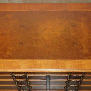 Buffet en noyer Burr & Burl avec patine