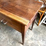 Craft furniture with 2 drawers, solid wood table.