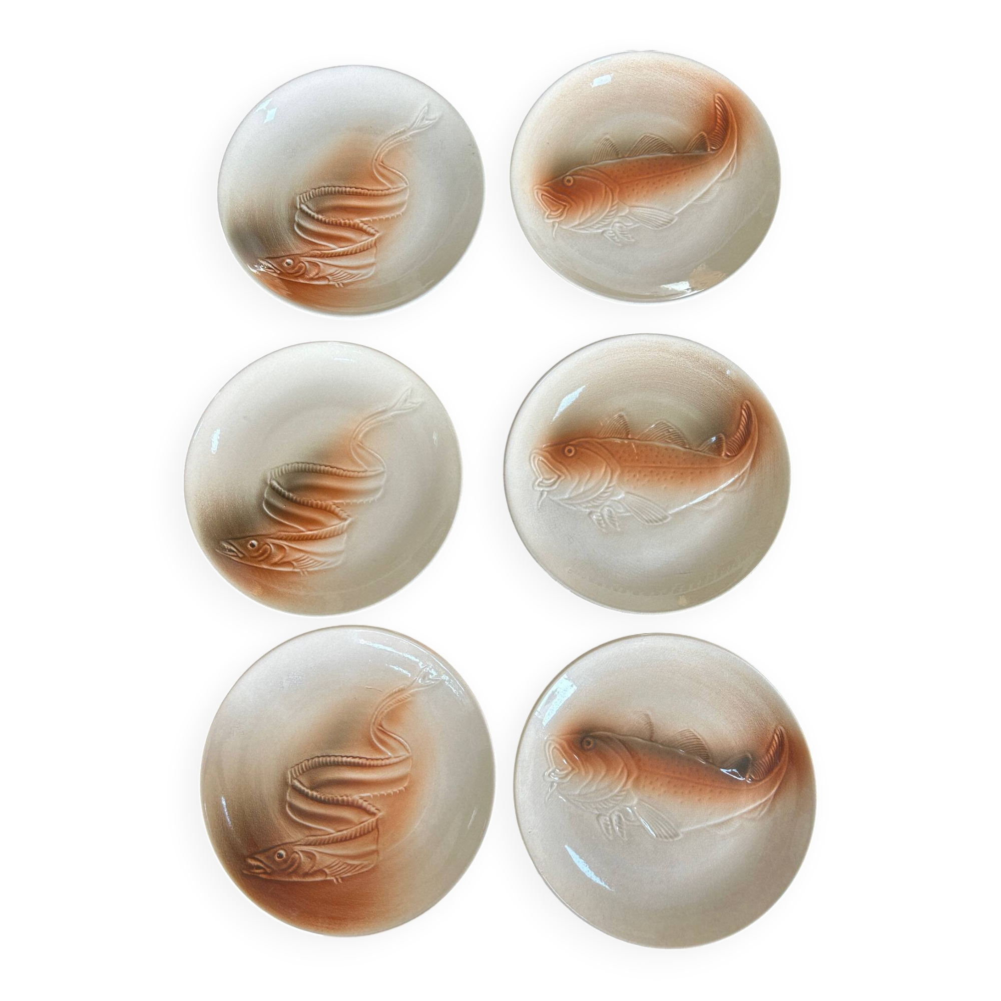 6 Saint Amand plates