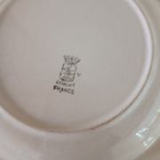 5 assiettes terre de fer Longwy