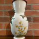 Vase RDA est-allemand des années 1960 avec fleurs peintes à la main, Steingutfabrik Dresden, Villeroy & Boch