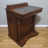 English secretary Davenport