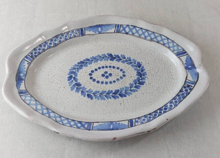 Old ceramic dish, Forges les Eaux / black bottom, late 19th century