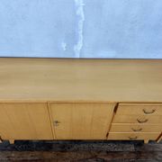 Enfilade vintage en frêne – style scandinave