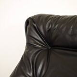 Orchidée leather armchair by Michel Cadestin for Airborne, France 1970's