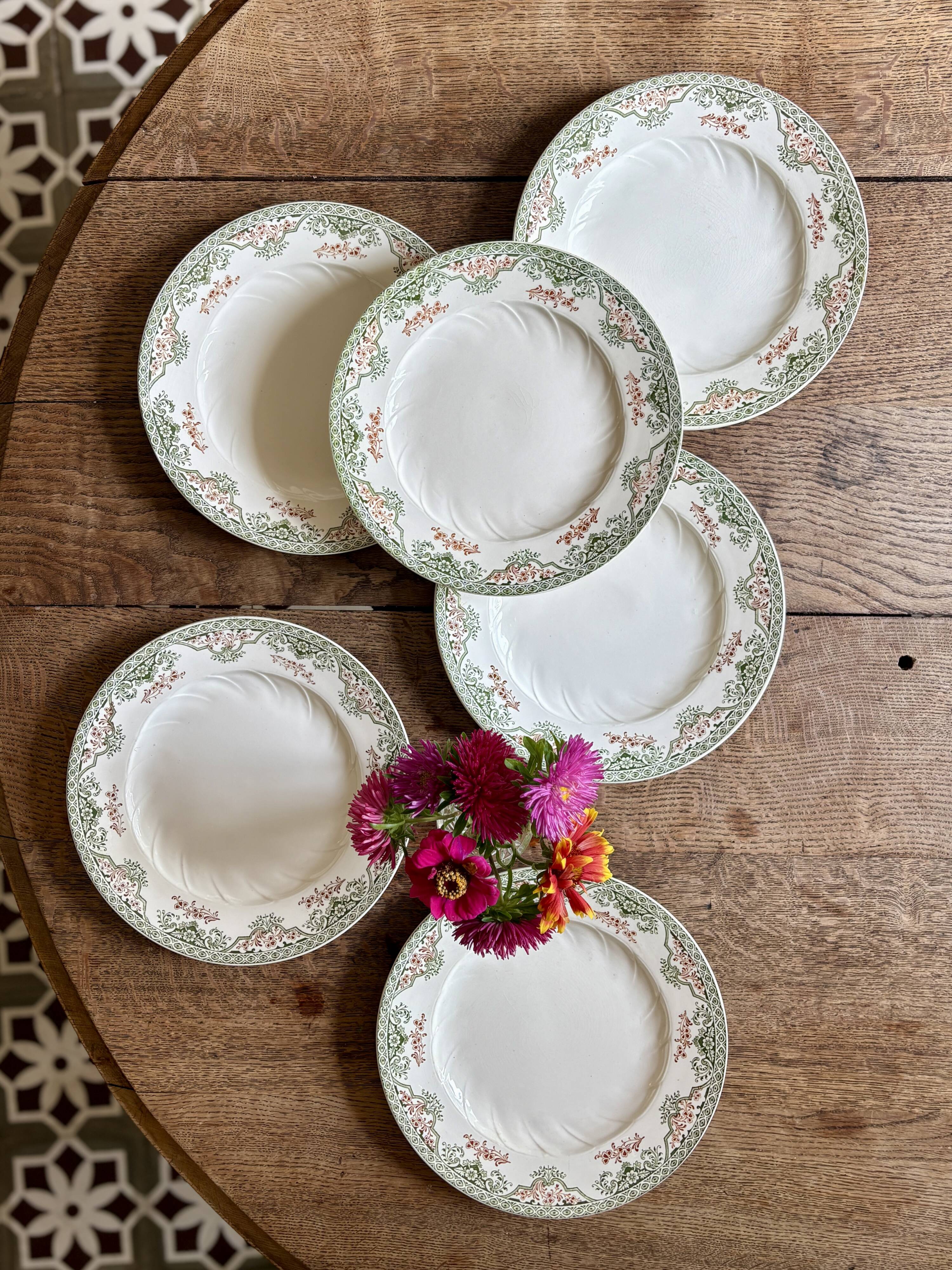 Lot de 6 assiettes plates anciennes - Bruges de Longwy