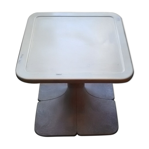 Table d’appoint de Fermigier