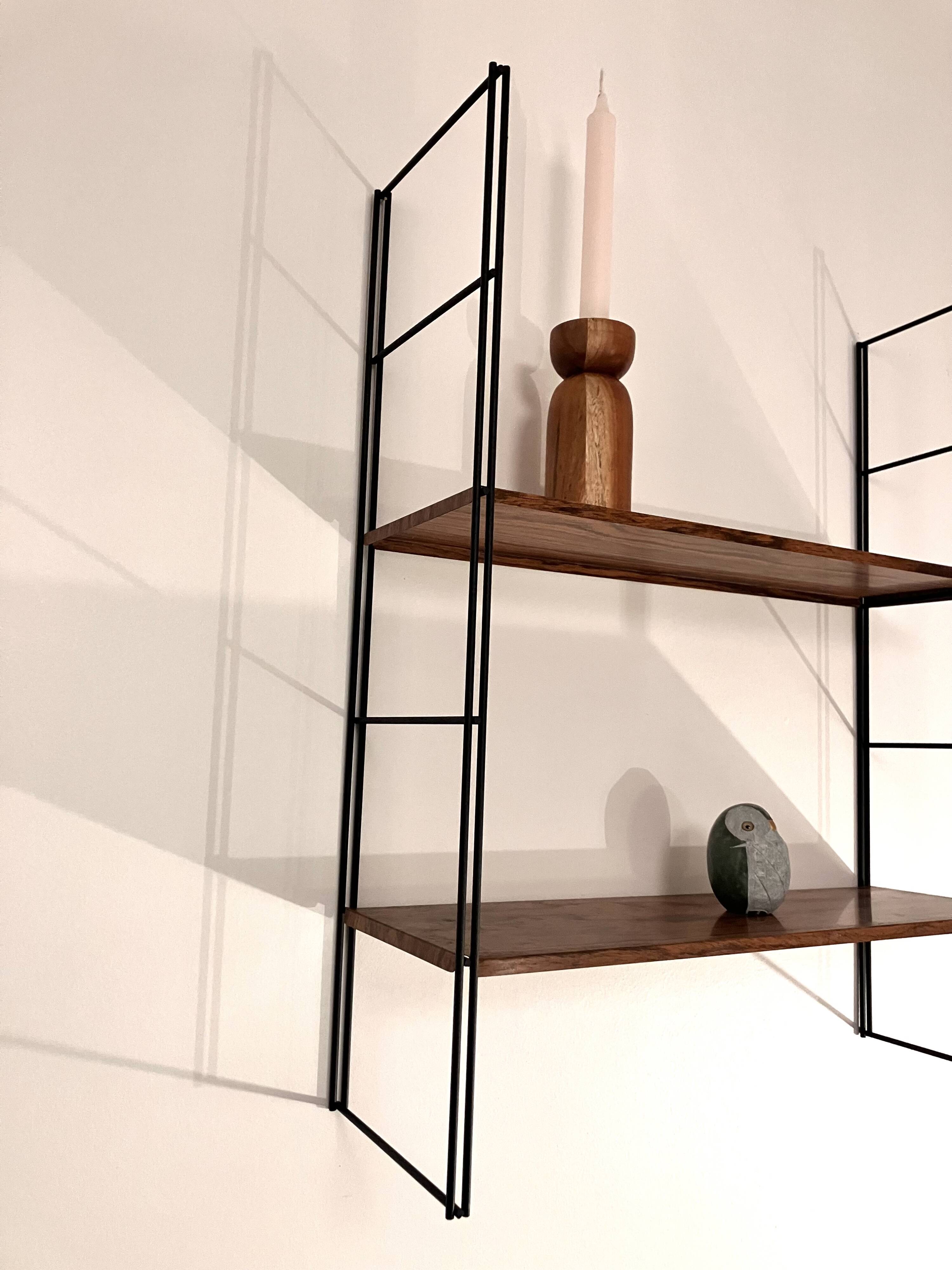 String metal shelf with wood effect