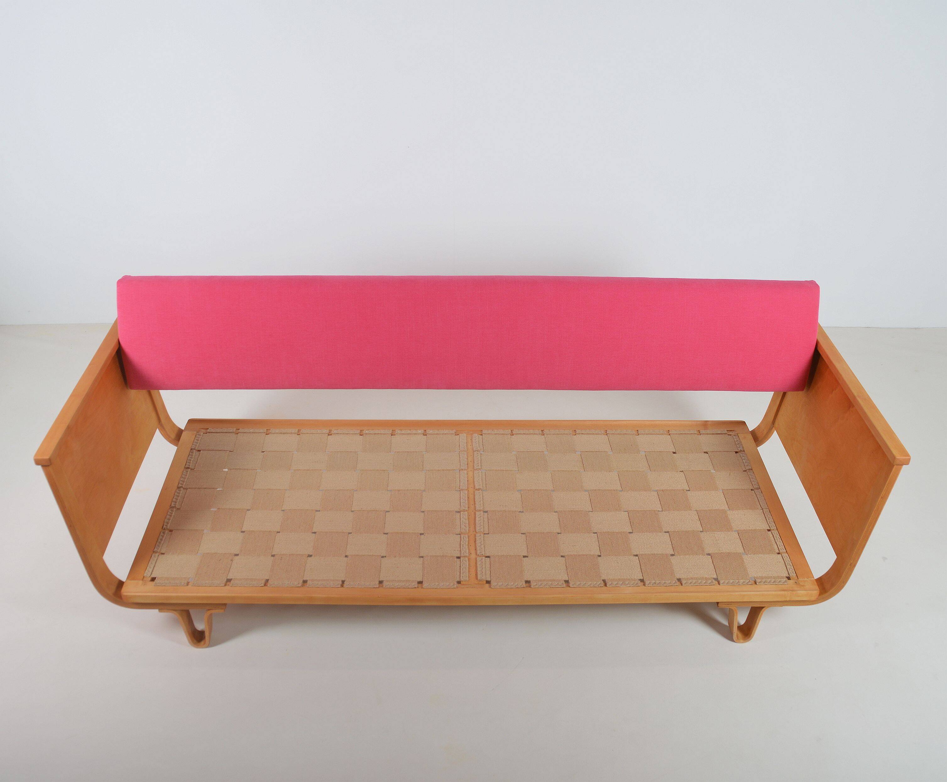 Daybed MB01 designed by Cees Braakman for Pastoe, 1950s