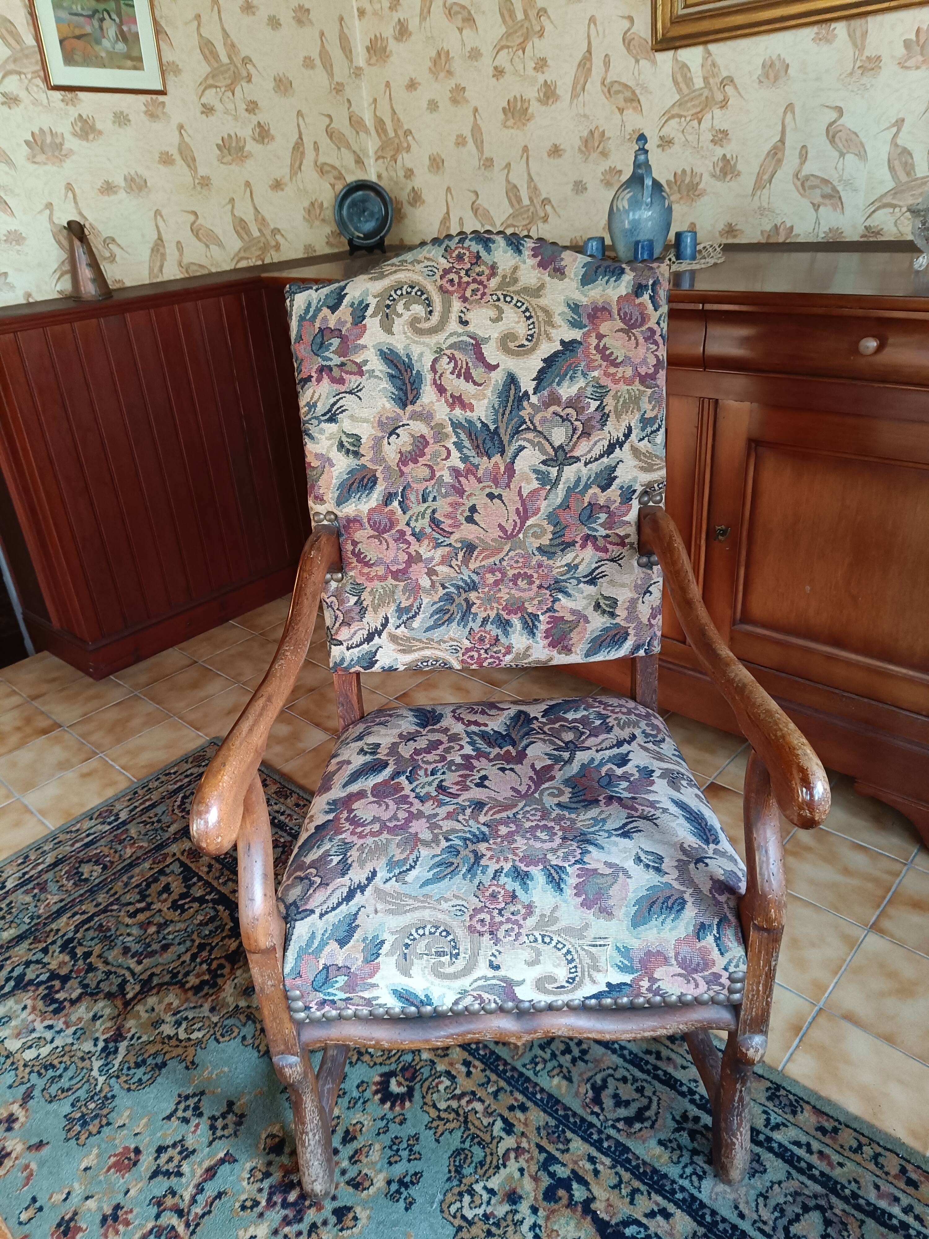Fauteuil style louis xiii