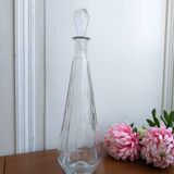 Grande carafe en verre transparent