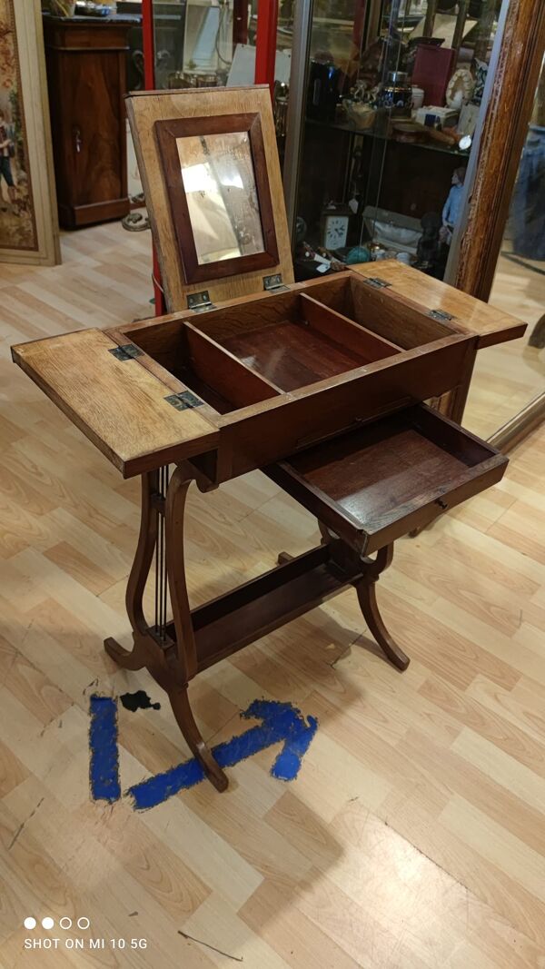 Coiffeuse lyre en acajou de Cuba massif d'époque Directoire