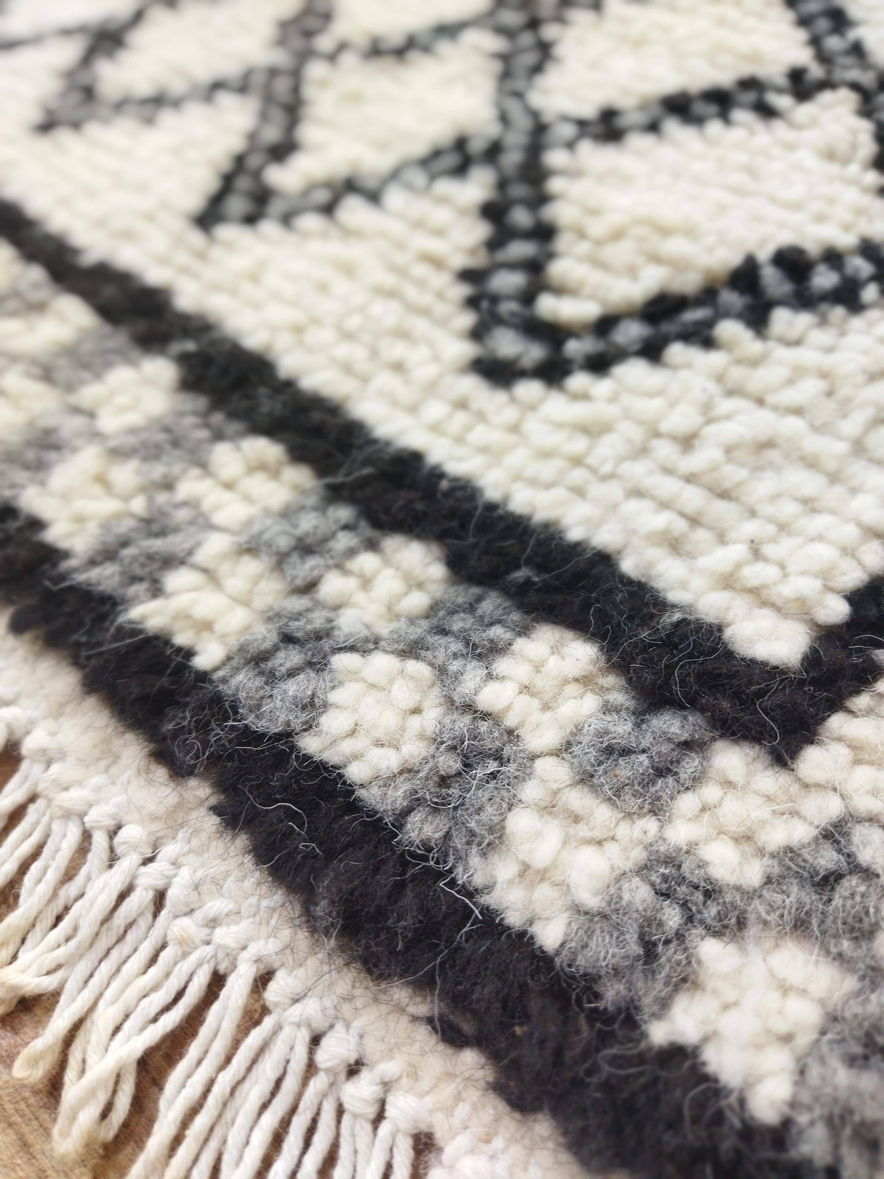 Handmade Berber wool mrirt rug 145 X 65 CM