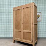 Parisian wardrobe with hanging space (renovated)