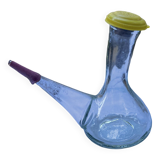 Small catalan poron in glass.
