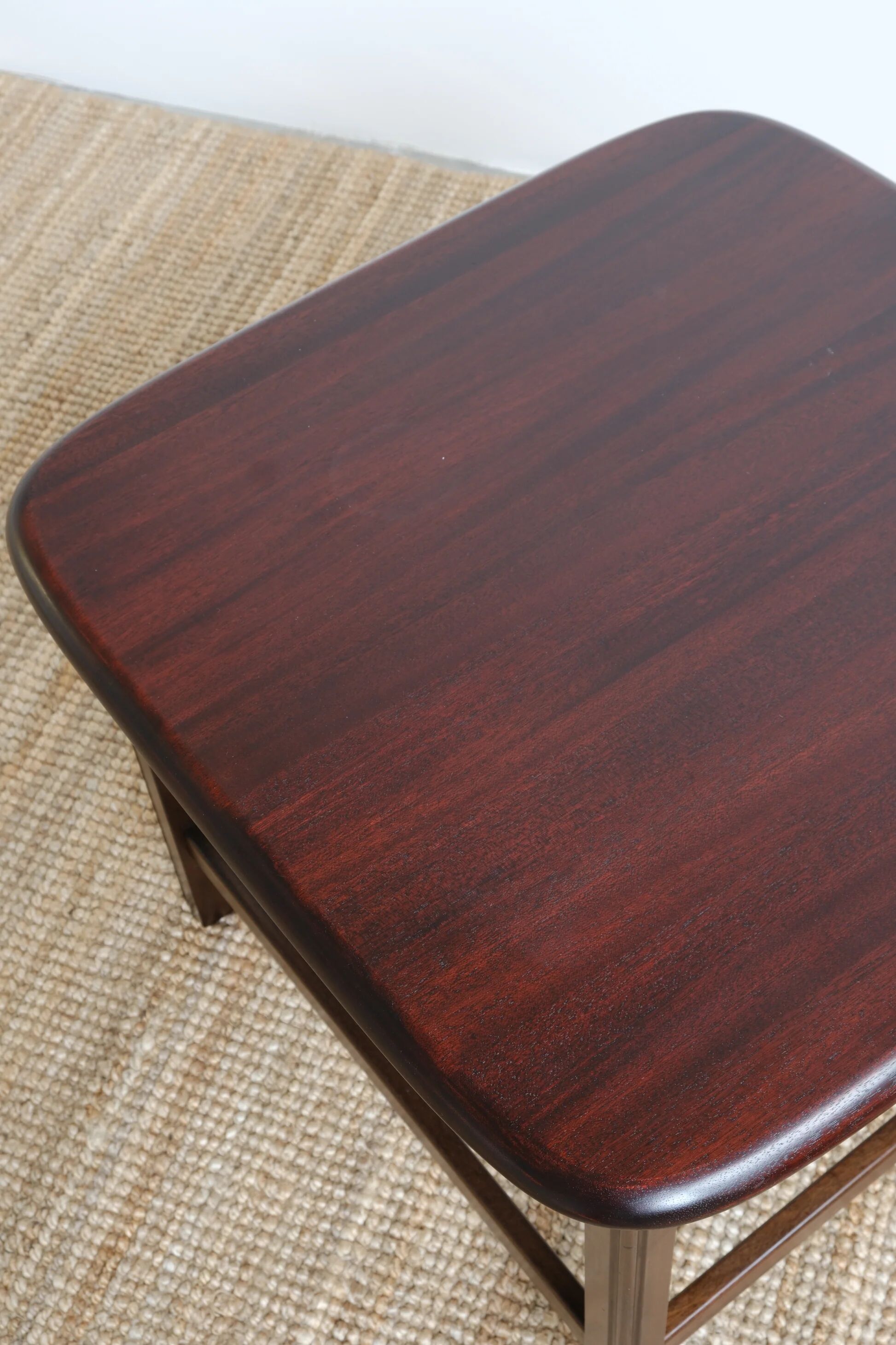 Table basse en acajou danois