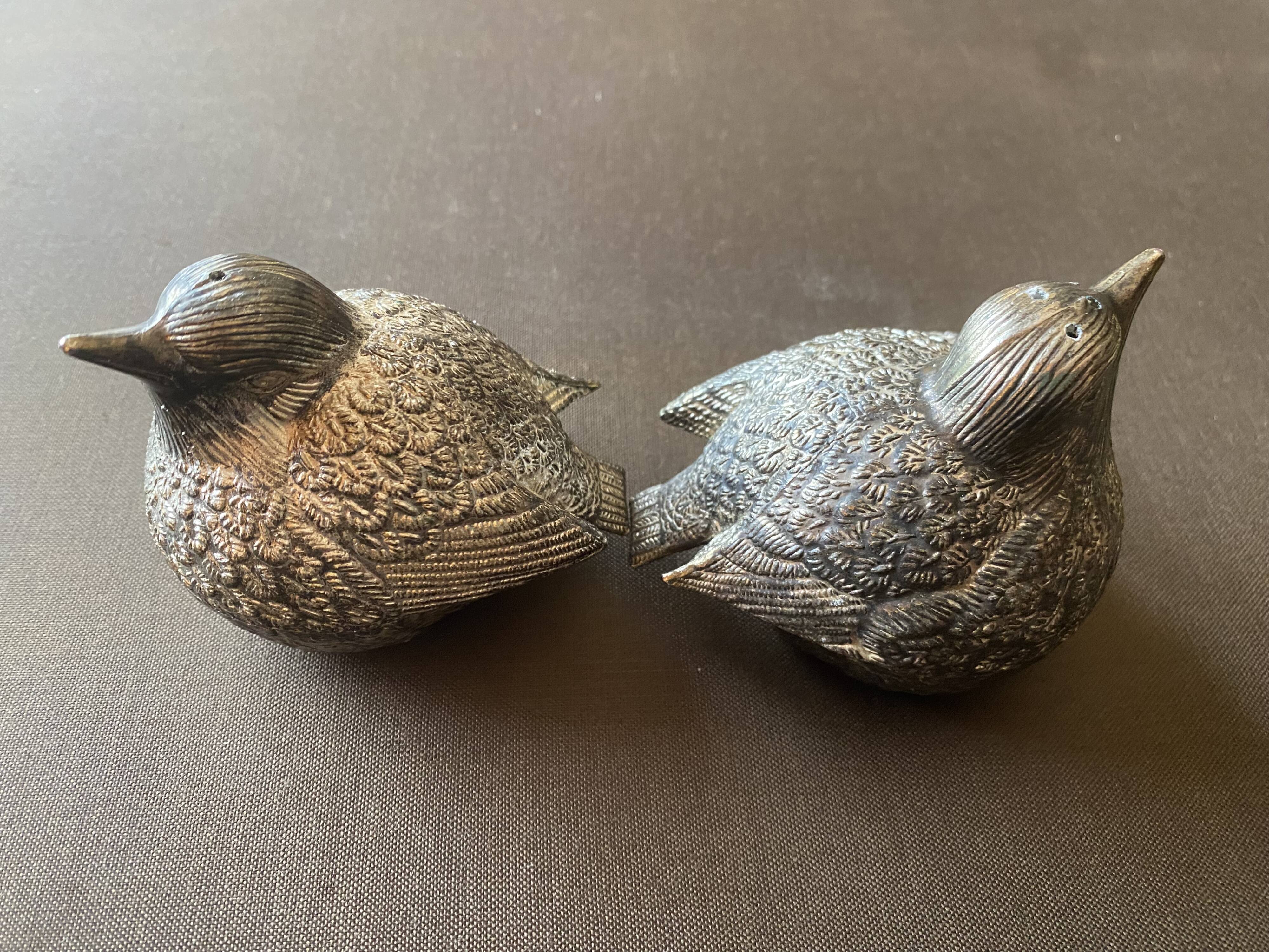 Sparrow salt and pepper duo