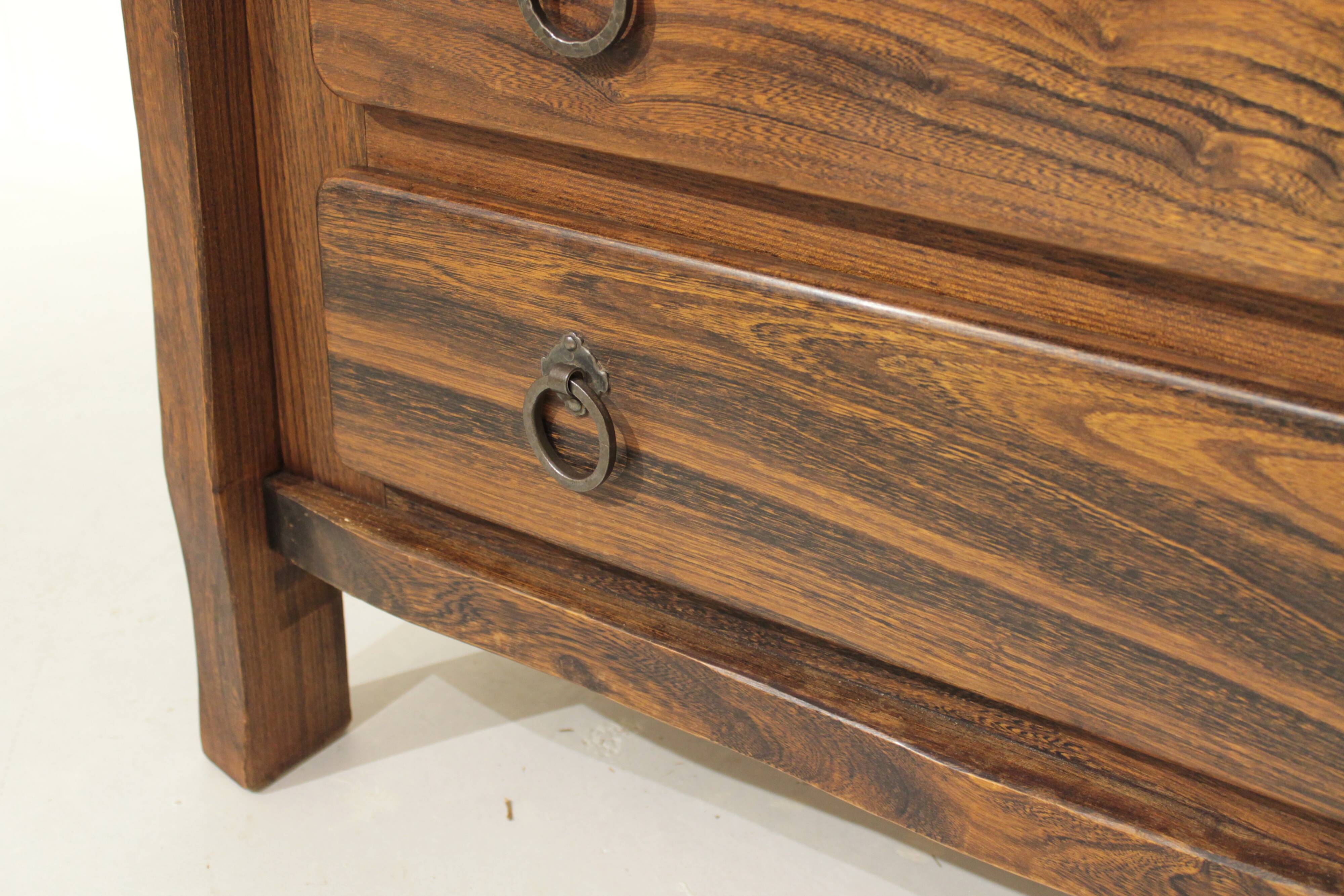 Commode brutaliste en orme Aranjou - Année 60