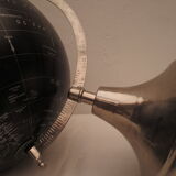 original black world map / metal base