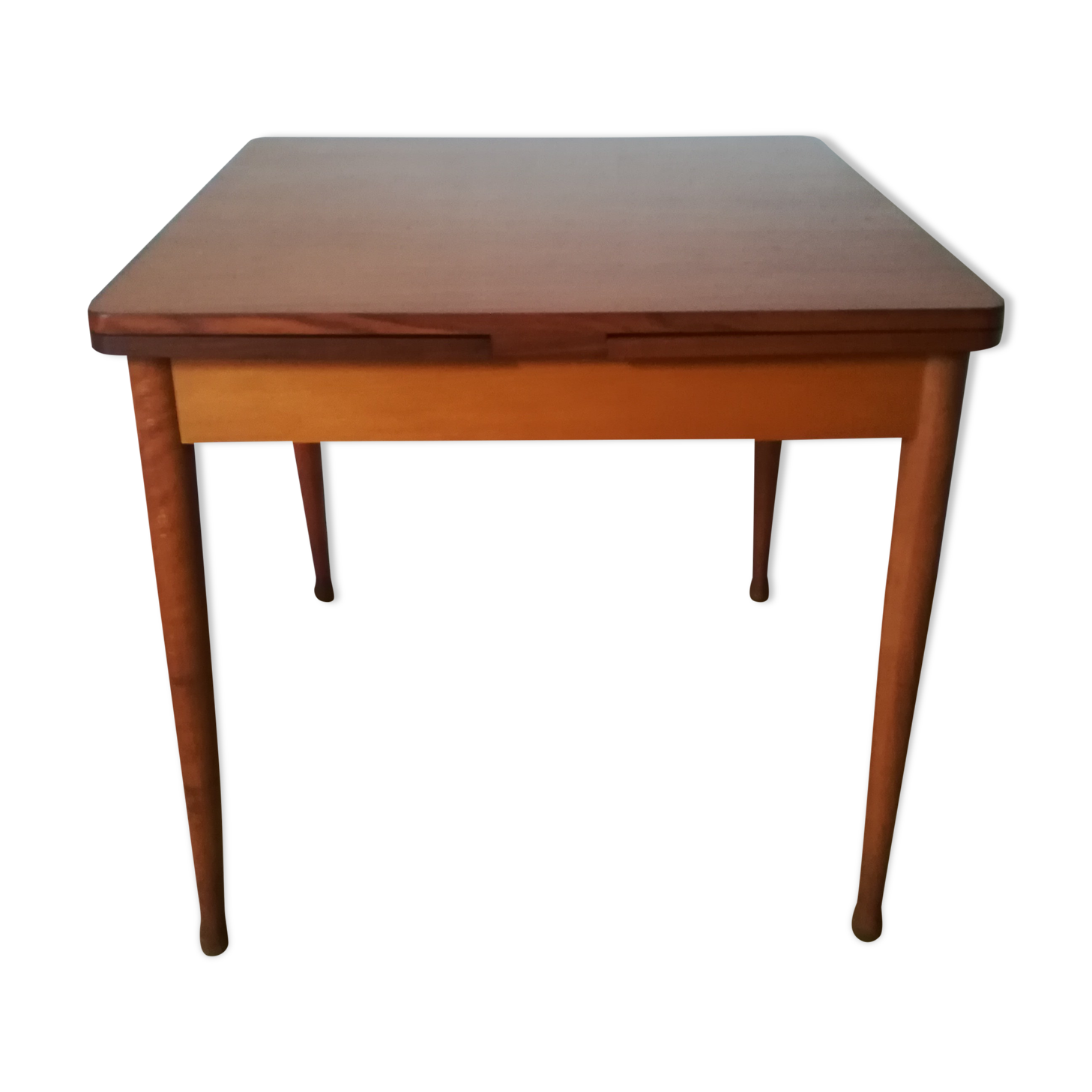 Extensible table