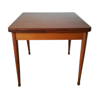 Extensible table