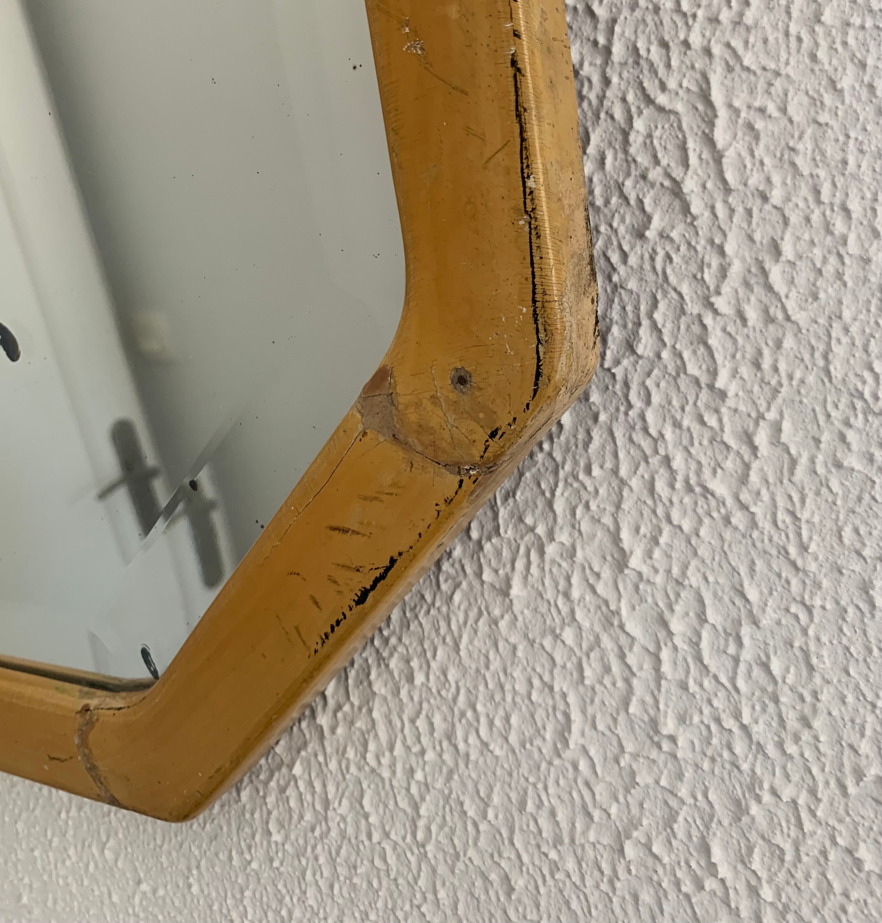 Miroir vintage 1930  biseauté octogonal bois stuc - 66 x 45 cm