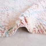 Moroccan Boujad rug in pink - 295 x 93 cm