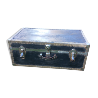 Beautiful renovated leather trunk