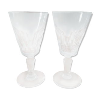 2 hand-carved Porto glasses Baccarat